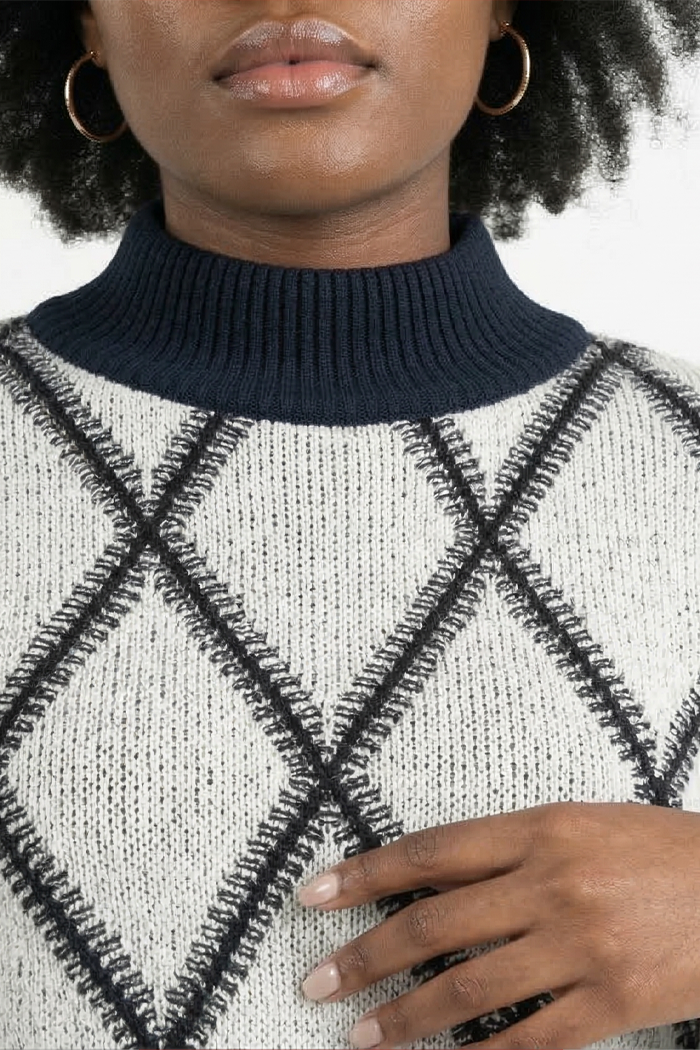 Knitted Pullover