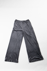 Wide leg trousers