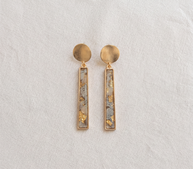 Dangle Earrings Print