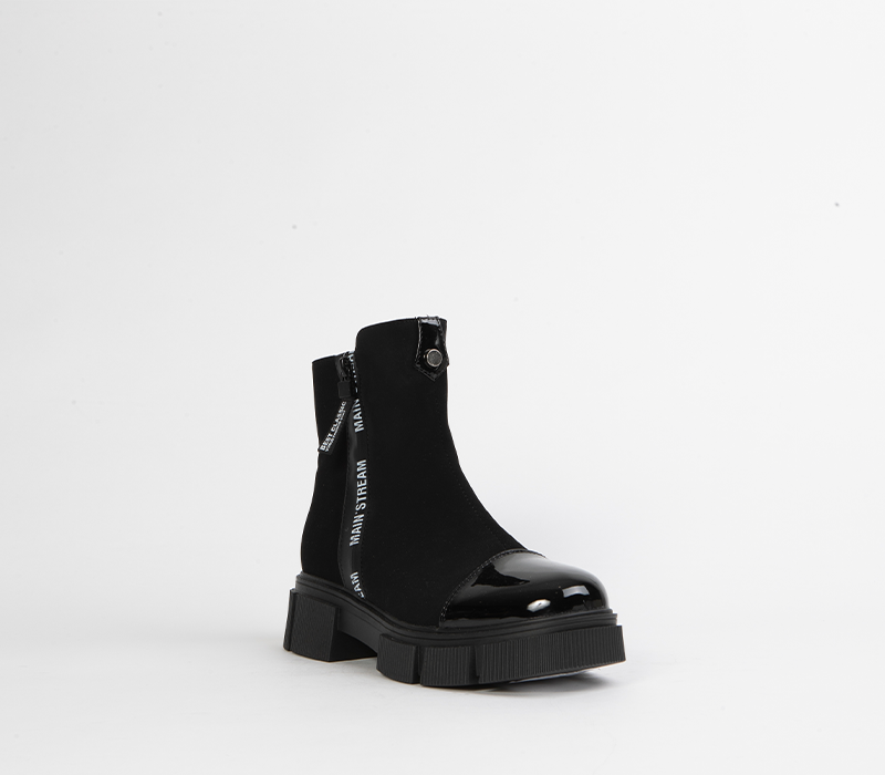Ankle boot