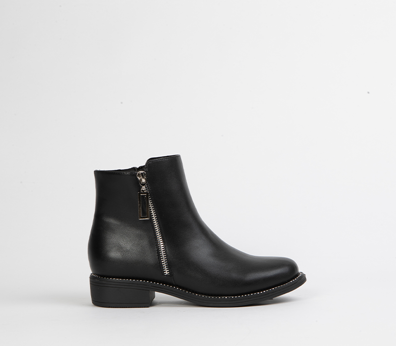 Black Flat ankle boot
