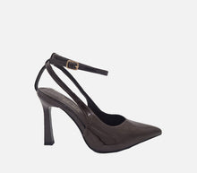 Load image into Gallery viewer, Stiletto mule
